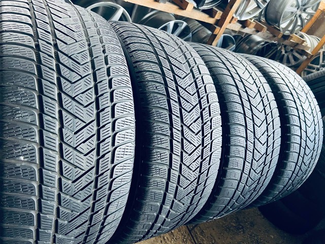 265 45 20+295 40 20 Pirelli Scorpion Winter