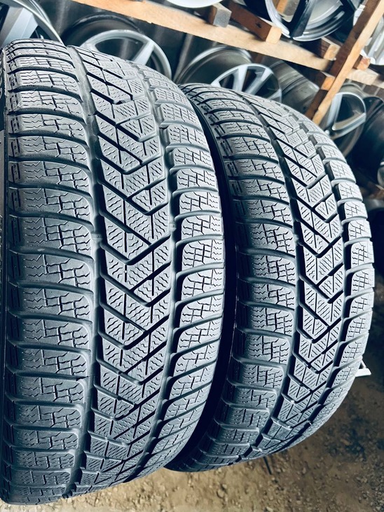 245 40 20 Pirelli Sottozero 3 Шини Резина Зимові 