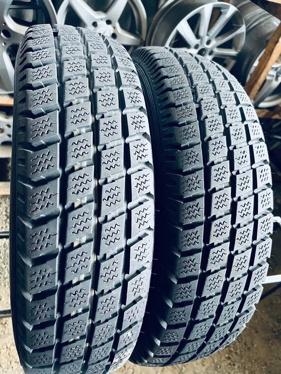  185R14C Roadstone Eurowin 800 Шини Резина Зимові
