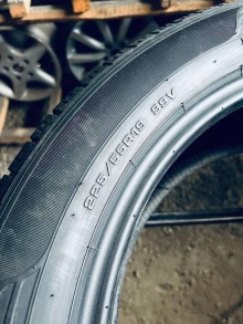 225 55 19 Goodyear Efficient Grip Шини Резина Літні . Фото 9