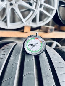 205 55 17 Goodyaer Efficient Grip Performance. Фото 9