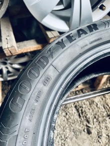 205 55 17 Goodyaer Efficient Grip Performance. Фото 10