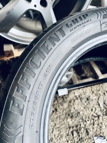 205 55 17 Goodyaer Efficient Grip Performance. Фото 15