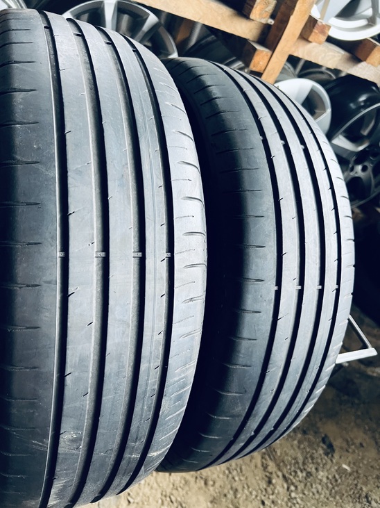 205 60 16 Goodyear Efficient Grip Performance