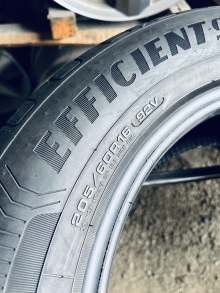 205 60 16 Goodyear Efficient Grip Performance. Фото 9