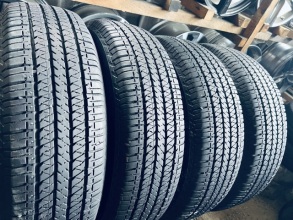 205 70 15 Bridgestone Dueler H/T 