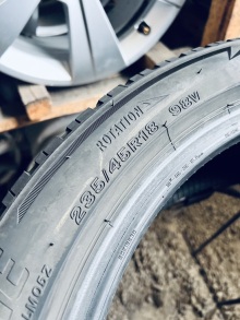 235 45 18 Bridgestone Blizzak LM005. Фото 13