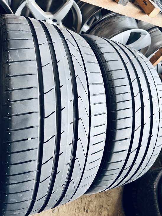 245 40 18 Hankook Ventus S1 Evo