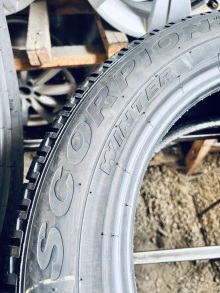 215 60 17 Pirelli Scorpion Winter. Фото 10