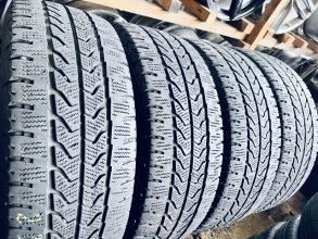 235 65 16C Goodyear Ultra Grip Cargo 
