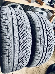 235 55 17 Michelin Pilot Alpin