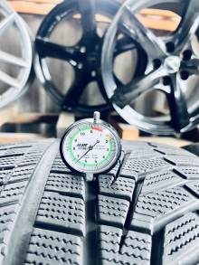 295 35 23 Hankook Winter I'Cept Evo2 Suv . Фото 8