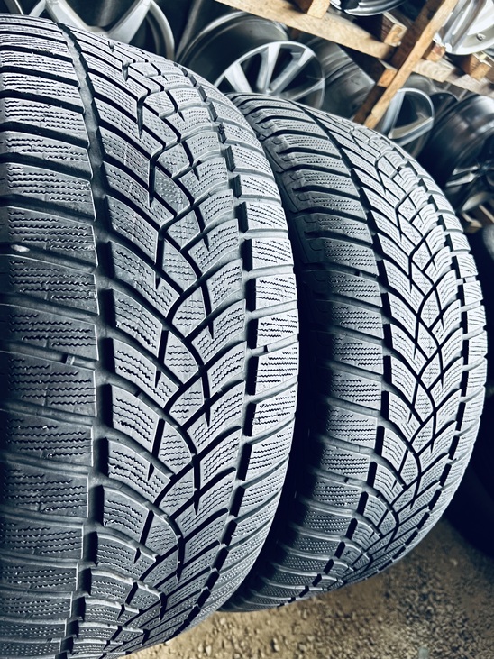 265 45 20 Goodyear Ultra Grip Performance