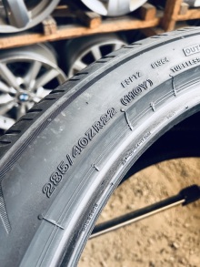 285 40 22 Bridgestone Potenza Sport . Фото 12