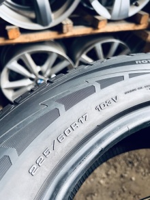 225 60 17 Goodyear Ultragrip Performance. Фото 8