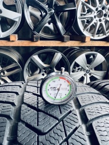 255 40 18 Pirelli Sottozero3 RFT . Фото 8