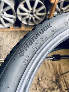 235 40 19 Hankook Winter i'Cept Evo3. Фото 9
