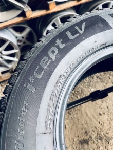 215 70 15C Hankook Winter i'Cept LV . Фото 8