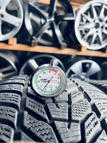 245 40 20 Hankook Winter i'Cept Evo3 . Фото 5