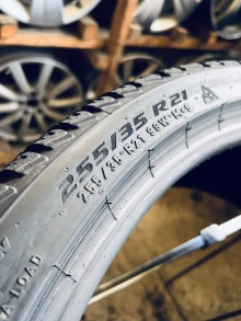 255 35 21 Pirelli P Zero Winter2. Фото 12