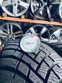  205 60 16 Hankook Winter i'Cept RS3 . Фото 6