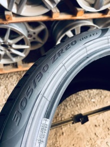 305 30 20 Pirelli P Zero. Фото 13