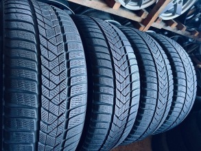 225 55 18 Pirelli Sottozero 3 [2024] 