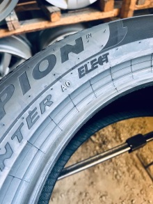 255 50 19 Pirelli Scorpion Winter Elect . Фото 8