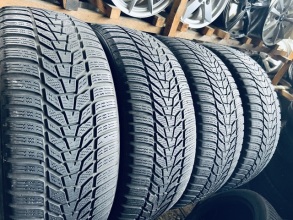 235 55 19 Hankook Winter I'Cept Evo3 X 