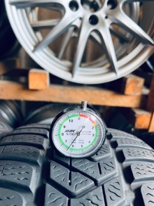 225 45 18 Pirelli Sottozero 3. Фото 7
