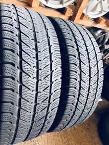 235 65 16C Semperit Van-Grip 3 . Фото 4
