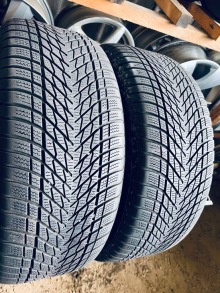 235 45 18 Dunlop Winter EV . Фото 3