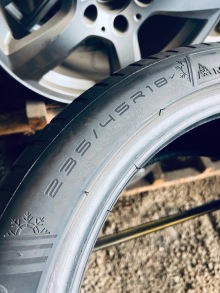 235 45 18 Dunlop Winter EV . Фото 10