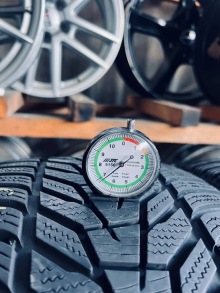 245 45 18 Hankook Winter I'Cept Evo3. Фото 7