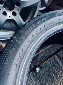 245 45 18 Hankook Winter I'Cept Evo3. Фото 8