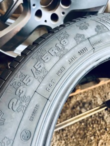 235 55 19 Dunlop SP Winter Sport 4D. Фото 10