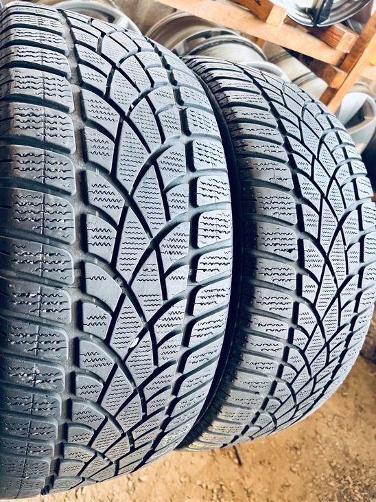 235 40 19 Dunlop SP Winter Sport 3D