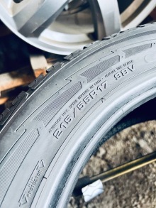 215 55 17 Goodyear UltraGrip Performance Gen-1 . Фото 12
