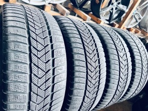 275 45 20 Pirelli Scorpion Winter RSC Run Flat 