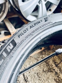 235 40 19 Michelin Pilot Alpin 5 [2822] . Фото 6