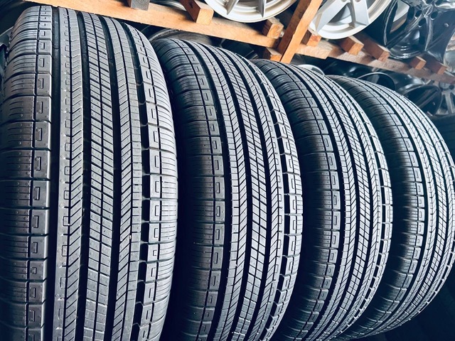 255 70 16 Continental Cross Contact RX 