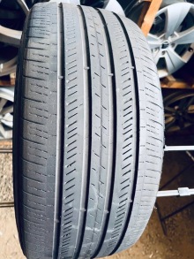 235 40 19 Goodyear Eagle Touring . Фото 3
