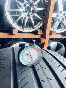 235 40 19 Goodyear Eagle Touring . Фото 5