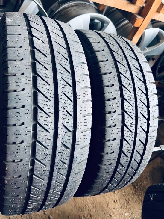 205 65 15C Goodyear Vector4Seasons Cargo 