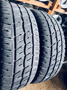 215 65 16C Hankook Winter I'Cept LV