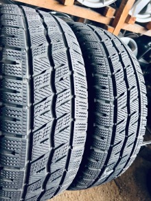215 65 16C Hankook Winter I'Cept LV. Фото 4