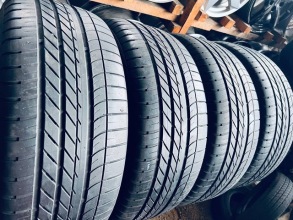 255 55 18 Goodyear EAGLE F1 RSC RFT
