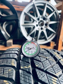 285 40 21 Pirelli Scorpion Winter . Фото 4