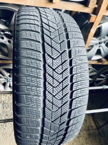 255 35 21 Pirelli Sottozero 3 
