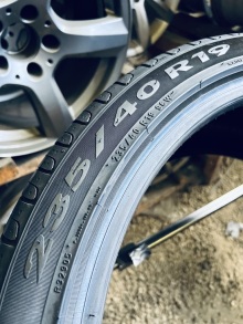 235 40 19 Pirelli Cinturato P7 . Фото 10